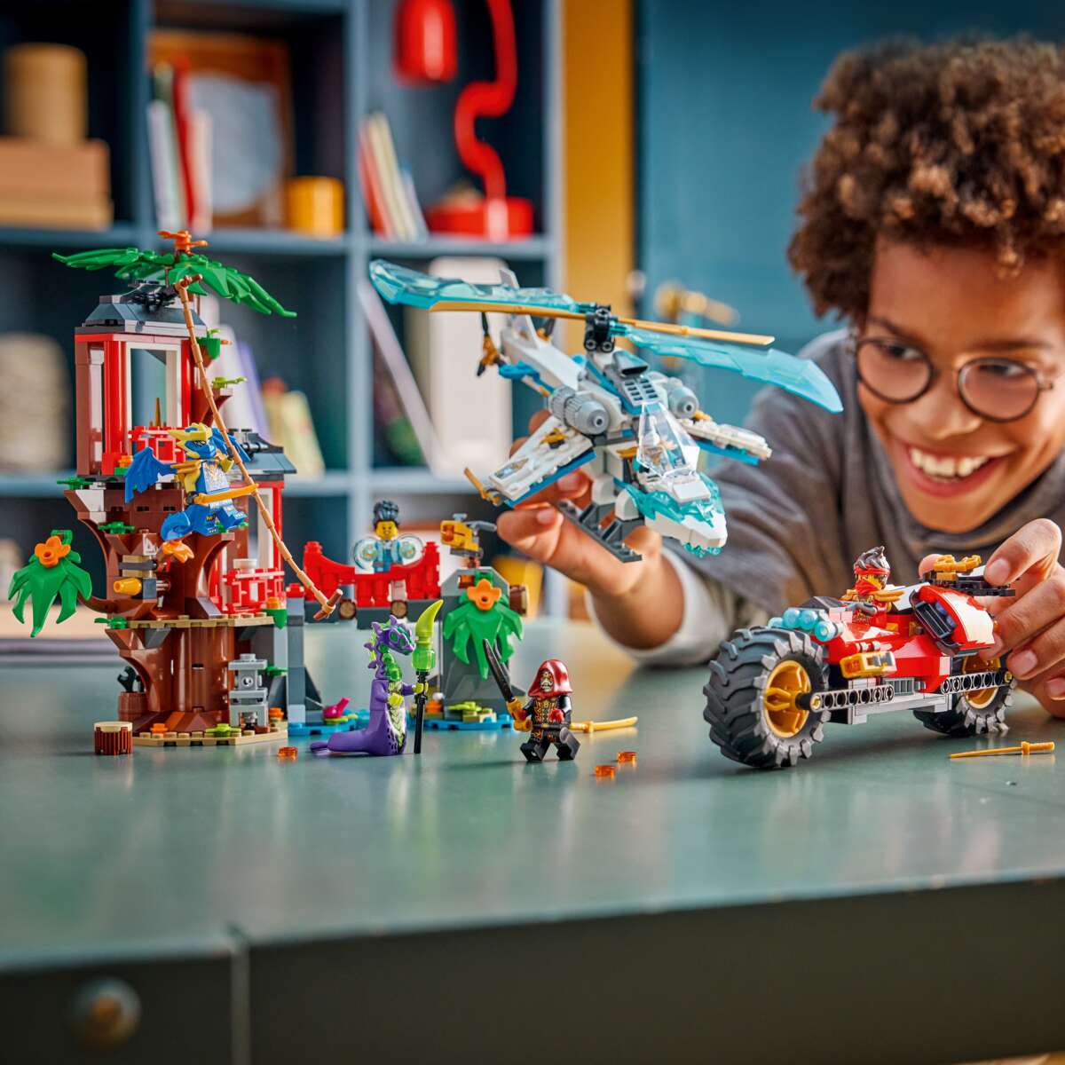 LEGO® NINJAGO® Action i ninjaenes trehytte 71857