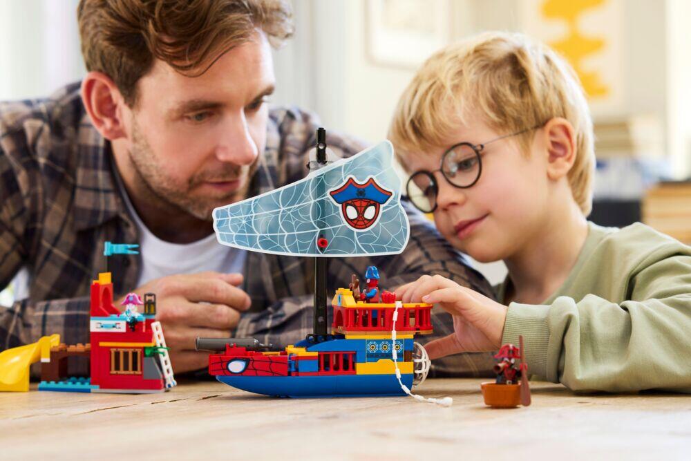 LEGO® ǀ Marvel Spidey og hans fantastiske venner Team Spideys sjørøverskute 11208