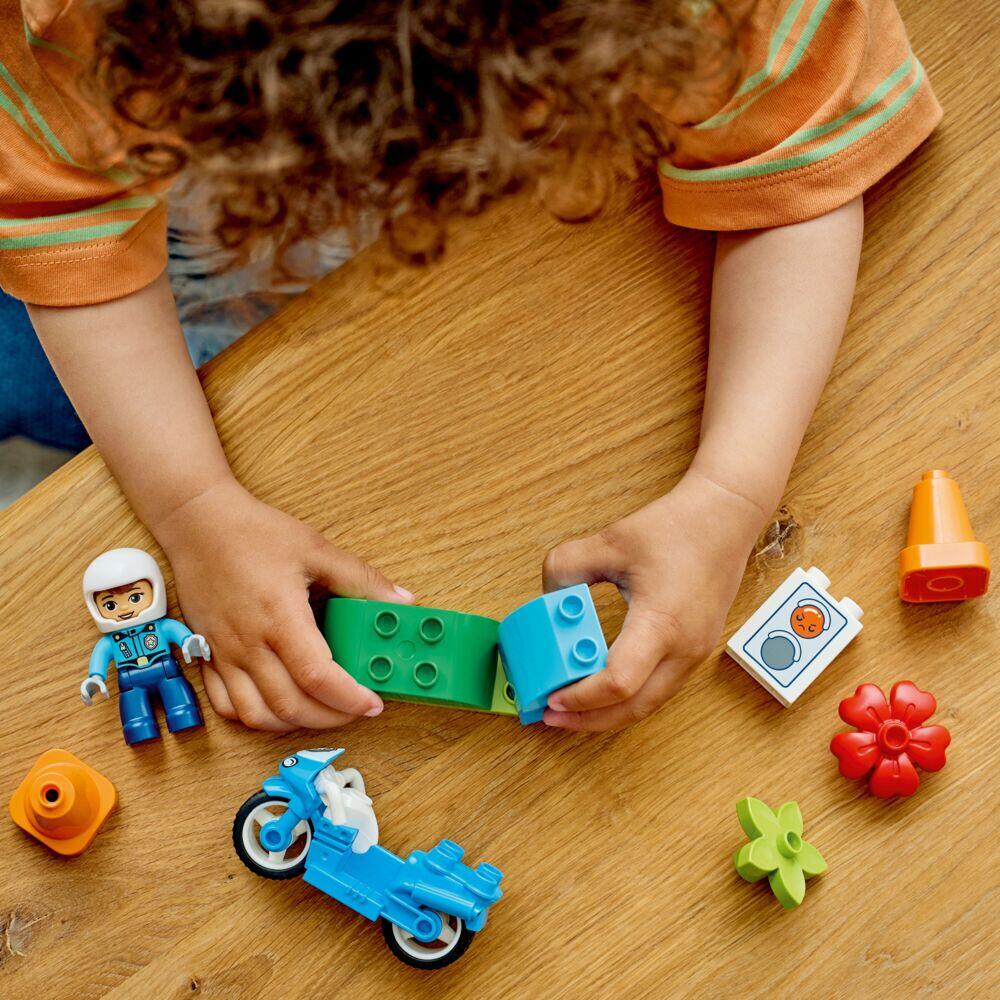 LEGO® DUPLO® Town Blå politimotorsykkel 10471