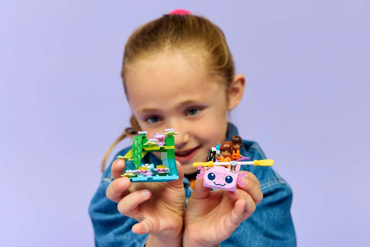 LEGO® Friends Axolotl-utforskningsbåt 42681