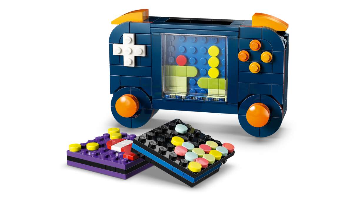 LEGO® Creator Spillkonsoll i retrostil 31380