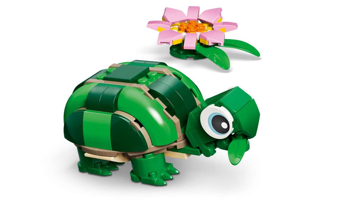 LEGO® Creator 3-i-1 Skilpadde med vannliljeblomst 31377
