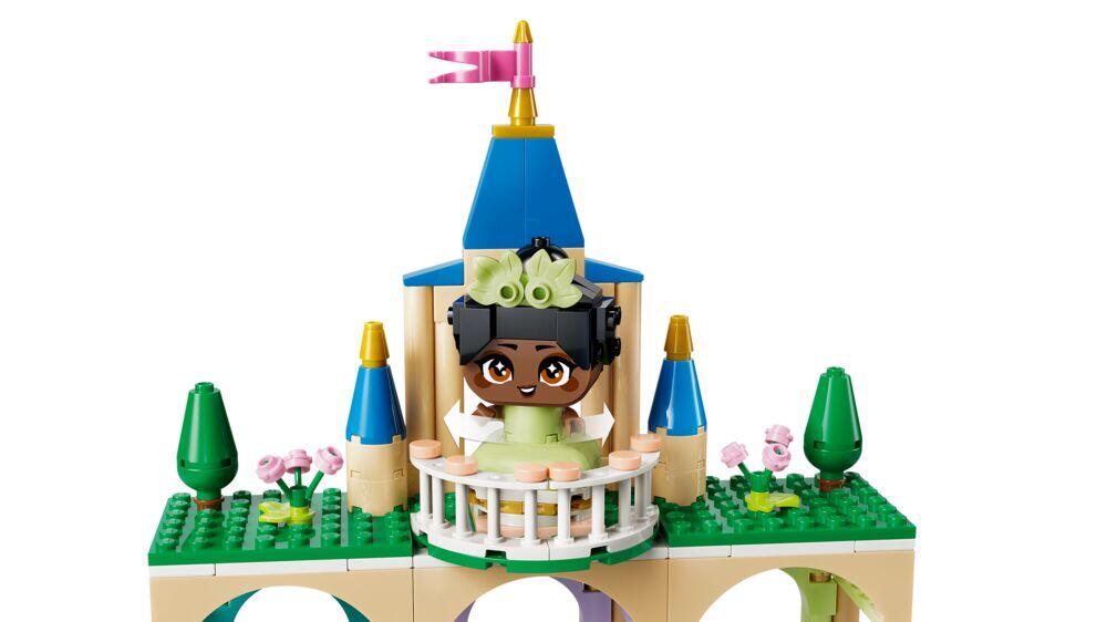 LEGO® ǀ Disney Princess Miniatyrer av Belle og Tiana med slott 43291