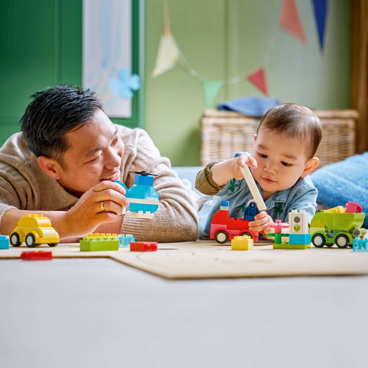 LEGO® DUPLO® Mine første kreative kjøretøy 10474