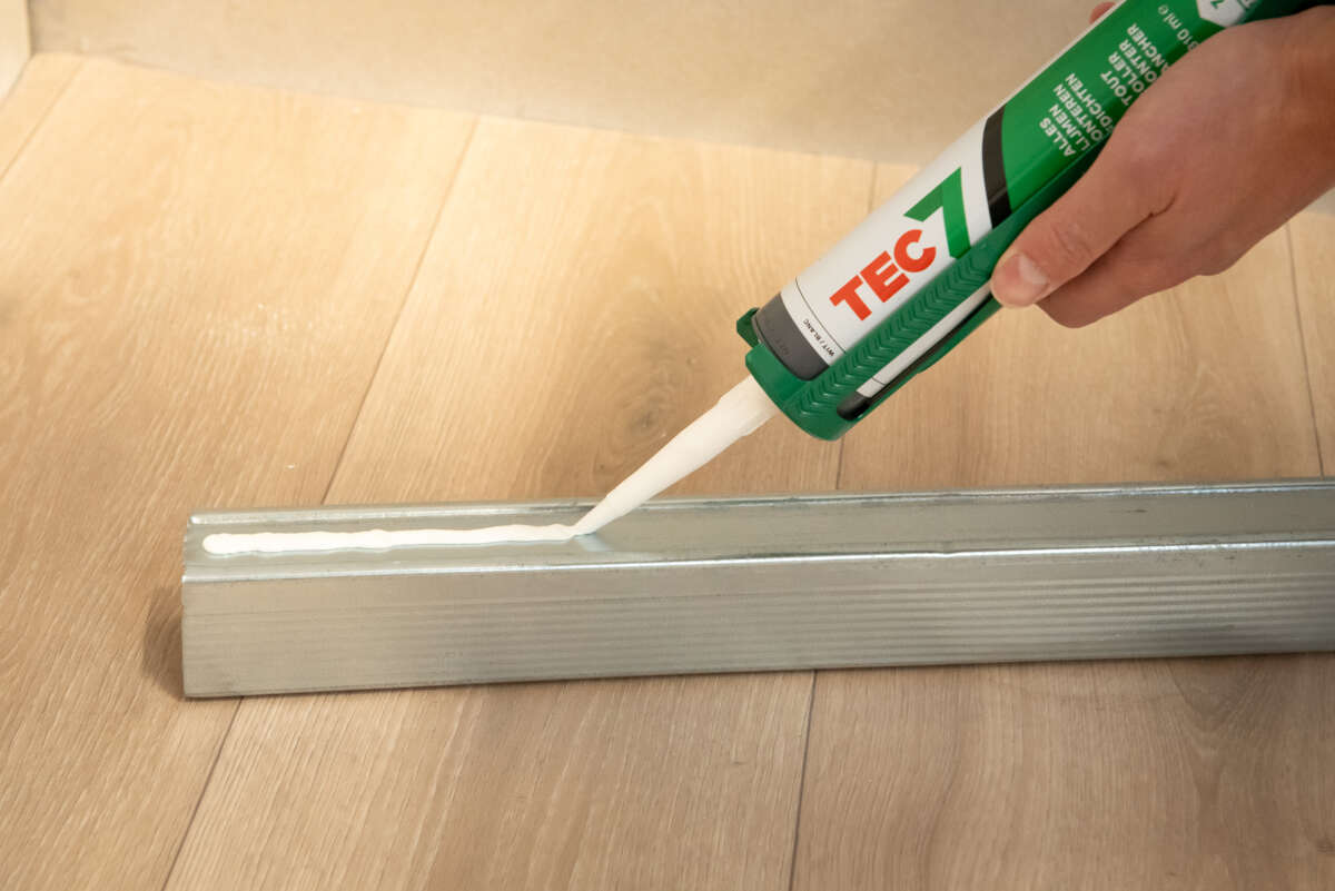 Tec7 lim og fugemasse