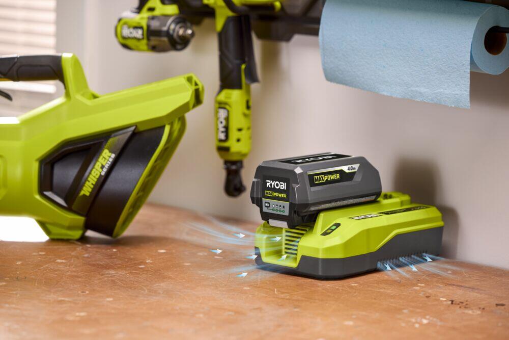 Ryobi ONE+™ og Max Power RC1836112 hurtiglader med dobbelspenning
