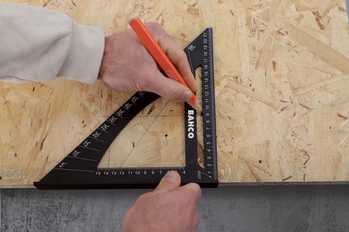 Bahco 220 mm snekkervinkel