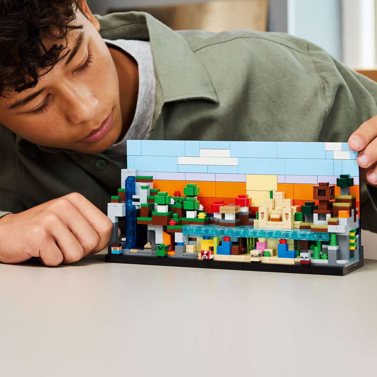 LEGO® Minecraft® Minibiomer 21589