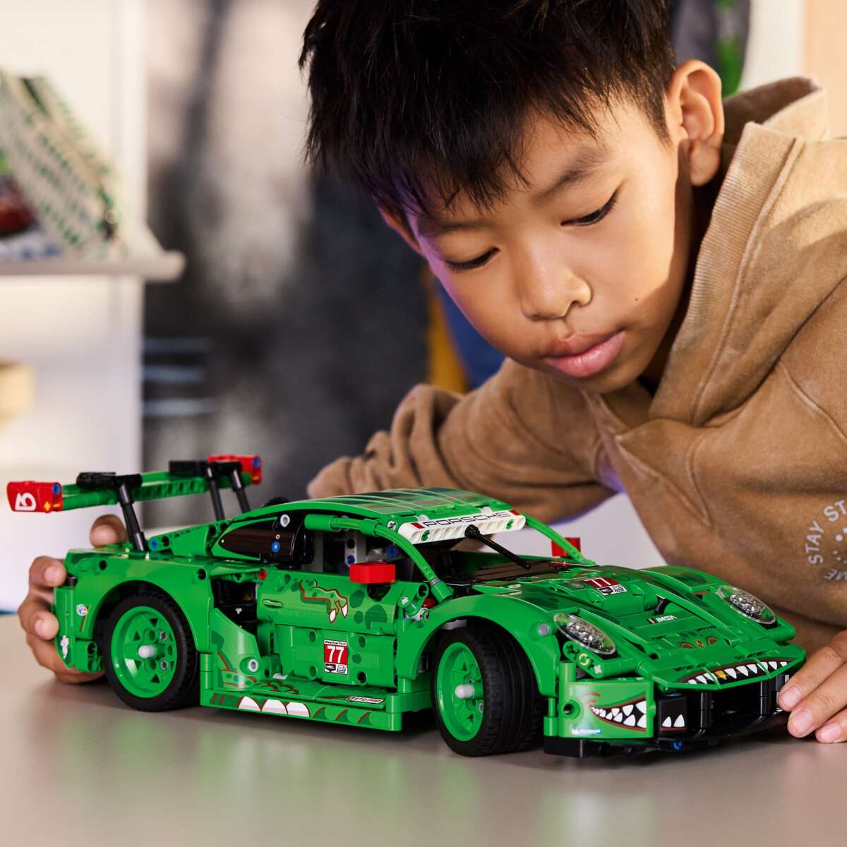 LEGO® Technic Porsche 911 GT3 R REXY AO Racing-bil 42224