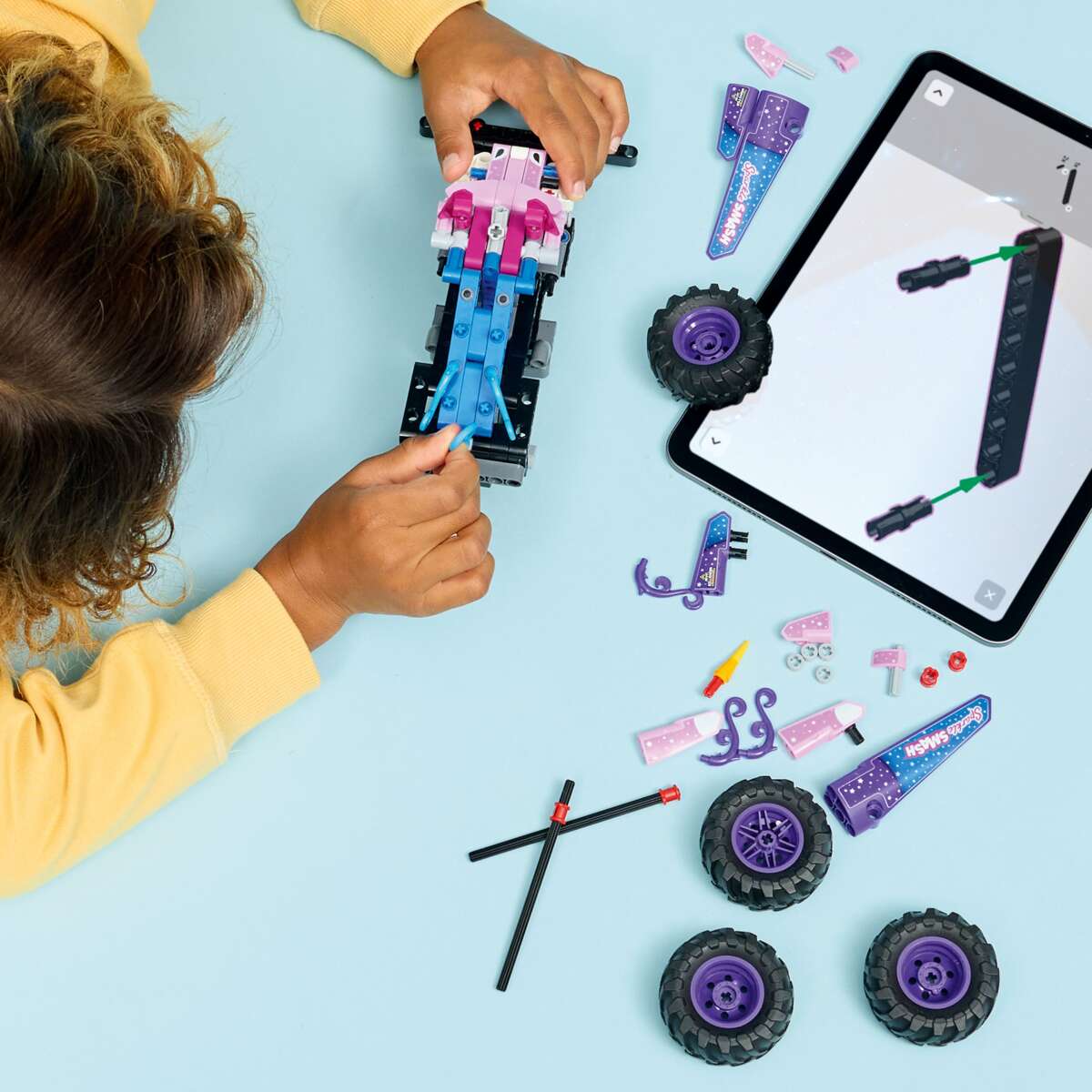LEGO® Technic Monster Jam™ Sparkle Smash™ pullback 42220