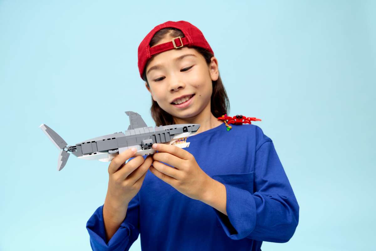 LEGO® Creator Blodtørstig hai med skattkiste 31381