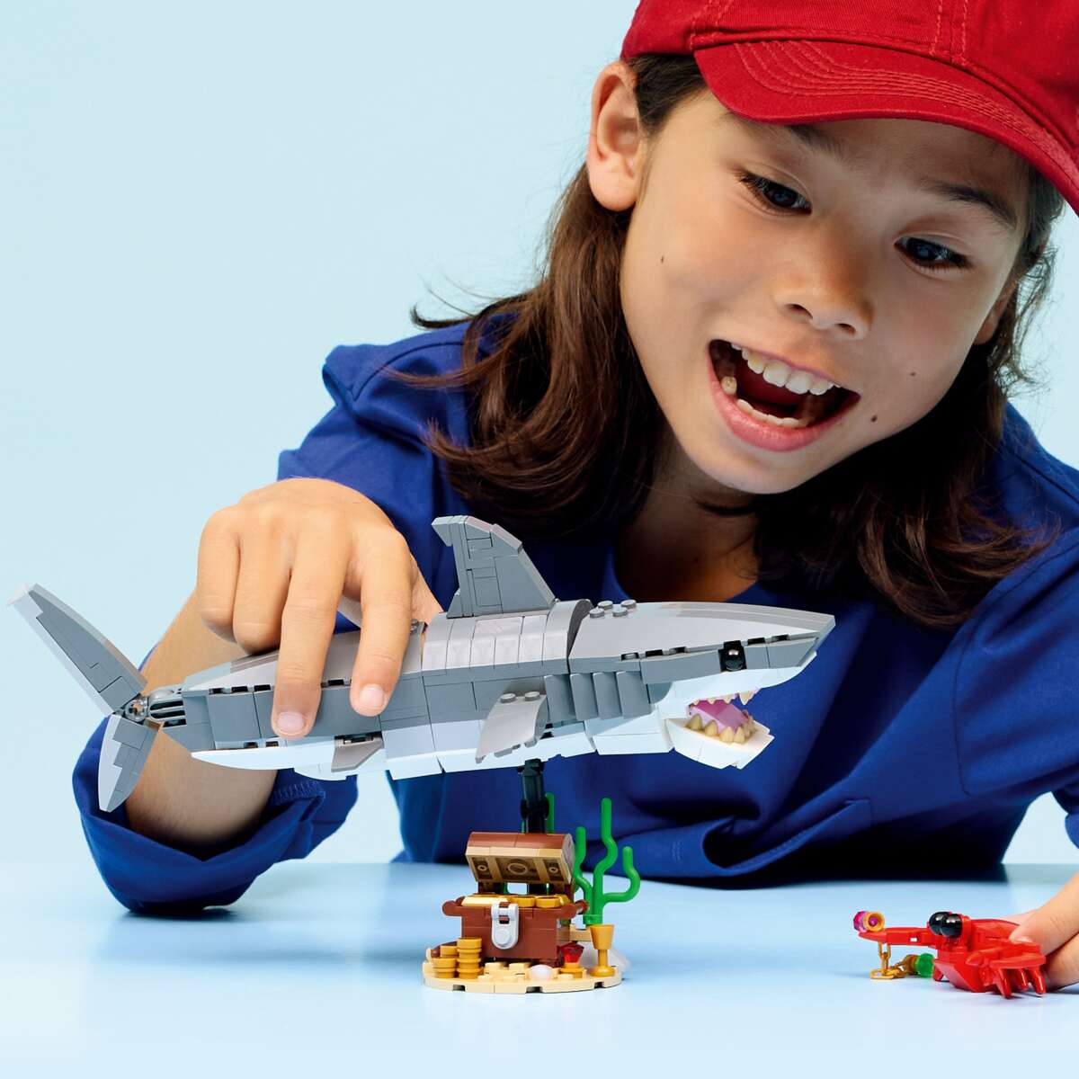 LEGO® Creator Blodtørstig hai med skattkiste 31381