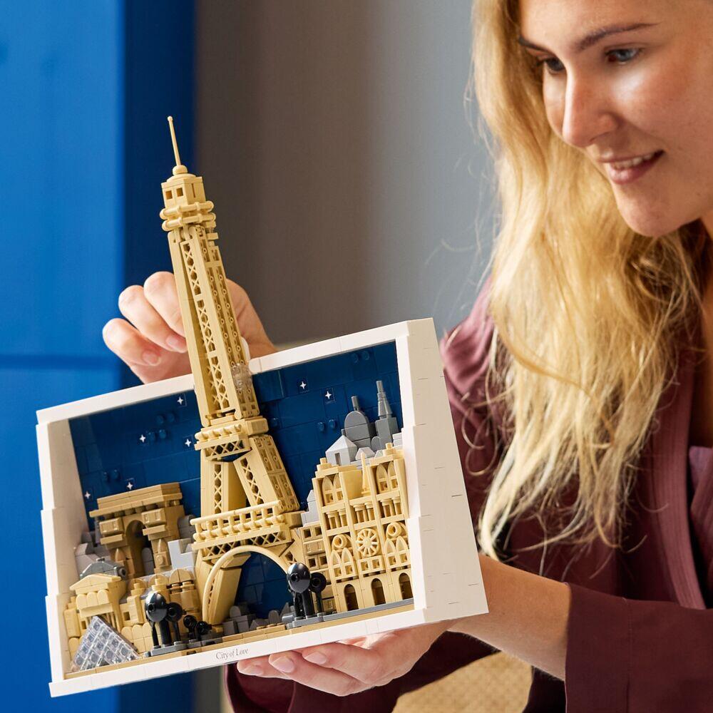 LEGO® Architecture Paris – romantikkens by  21064