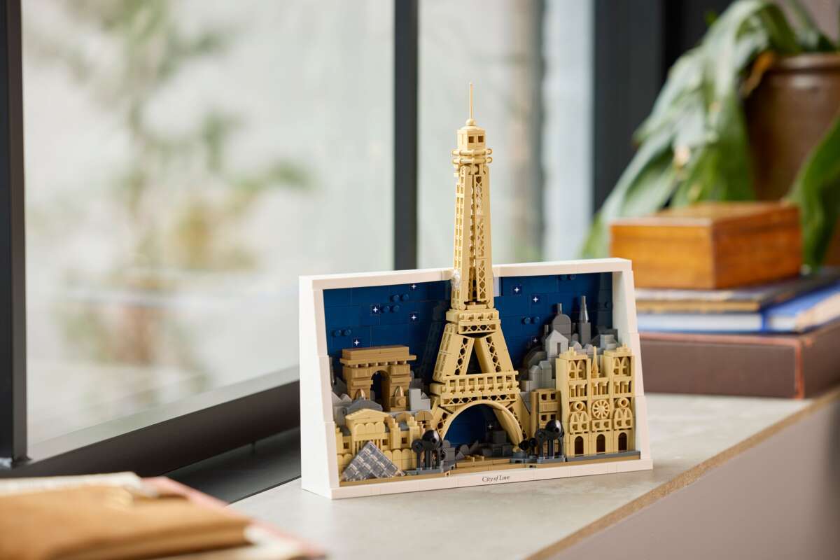 LEGO® Architecture Paris – romantikkens by 21064