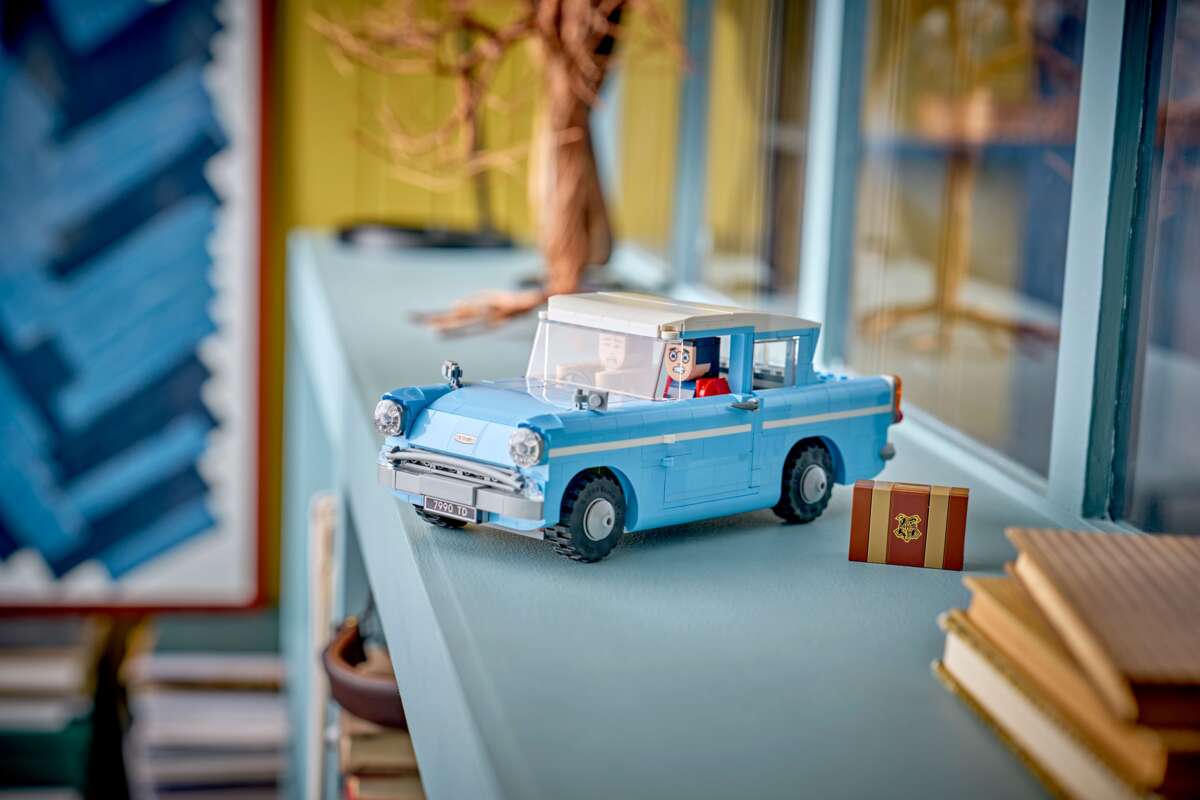 LEGO® Harry Potter™ Forhekset, flygende Ford Anglia™ 76470