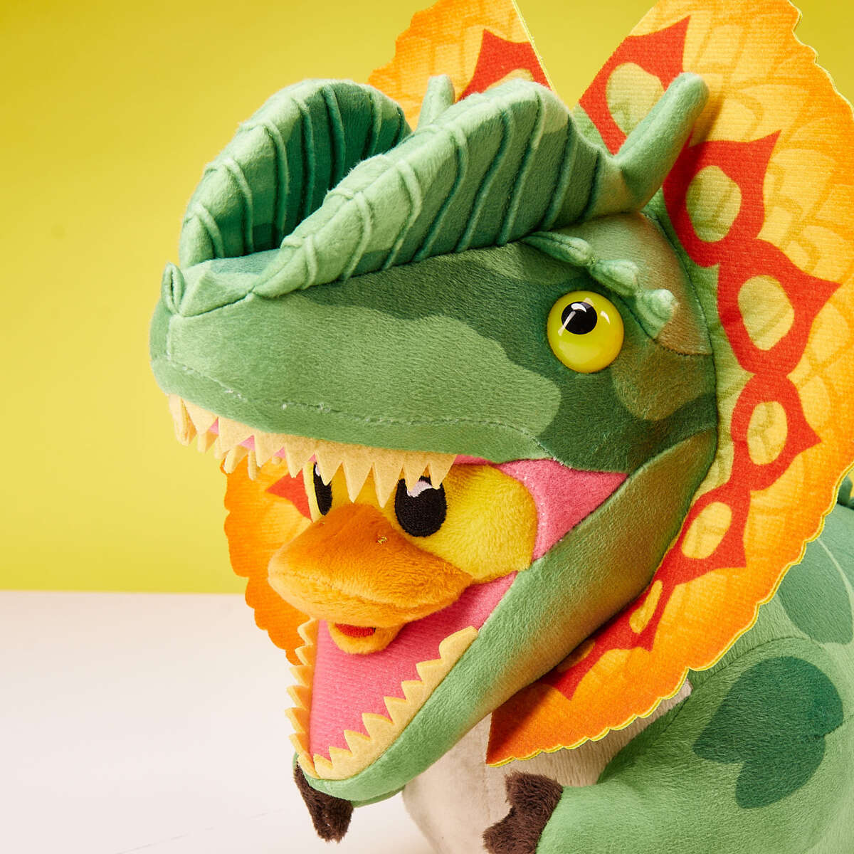numskull® Jurassic Park: DilophosaurusTUBBZ™ plysjfigur