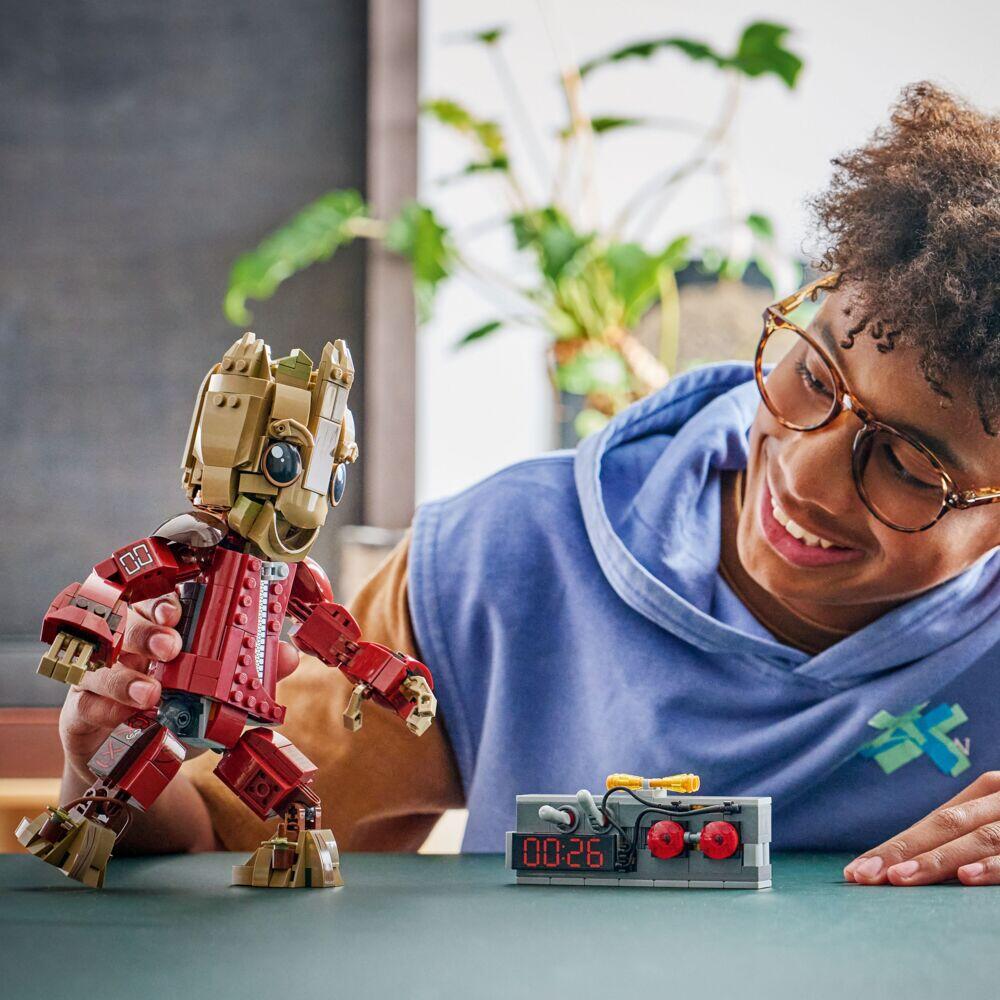 LEGO® ǀ Marvel Groot i Ravager-drakt 76341