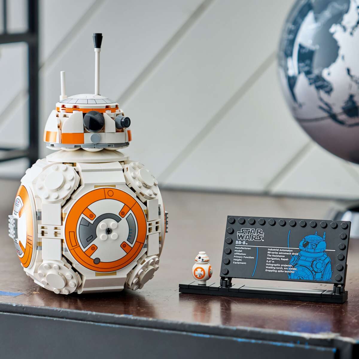 LEGO® Star Wars™ BB-8™ Astromech Droid 75452
