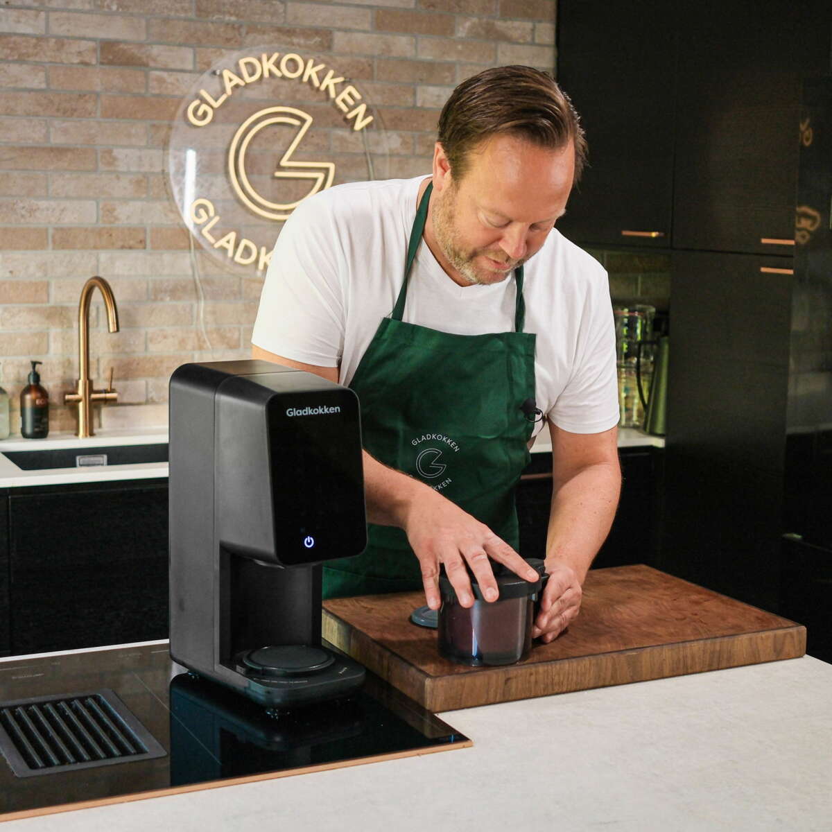 Gladkokken 12-i-1 ismaskin