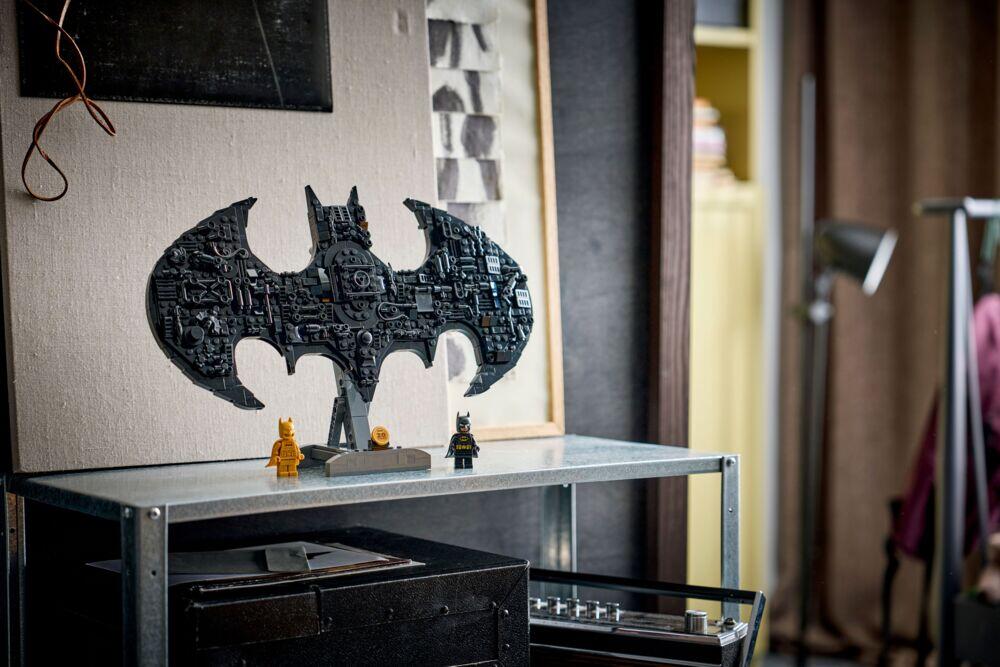 LEGO® DC Batman™: Logoen til Batman 76330