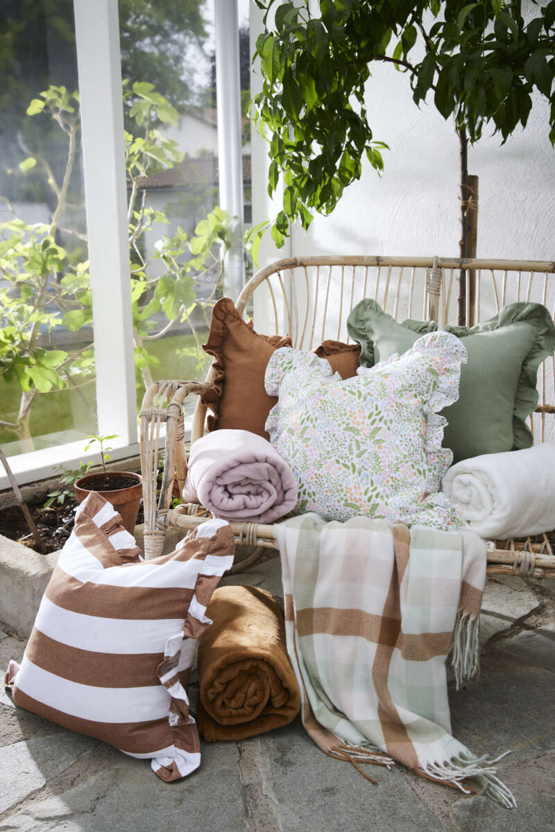 Noble House pyntepute