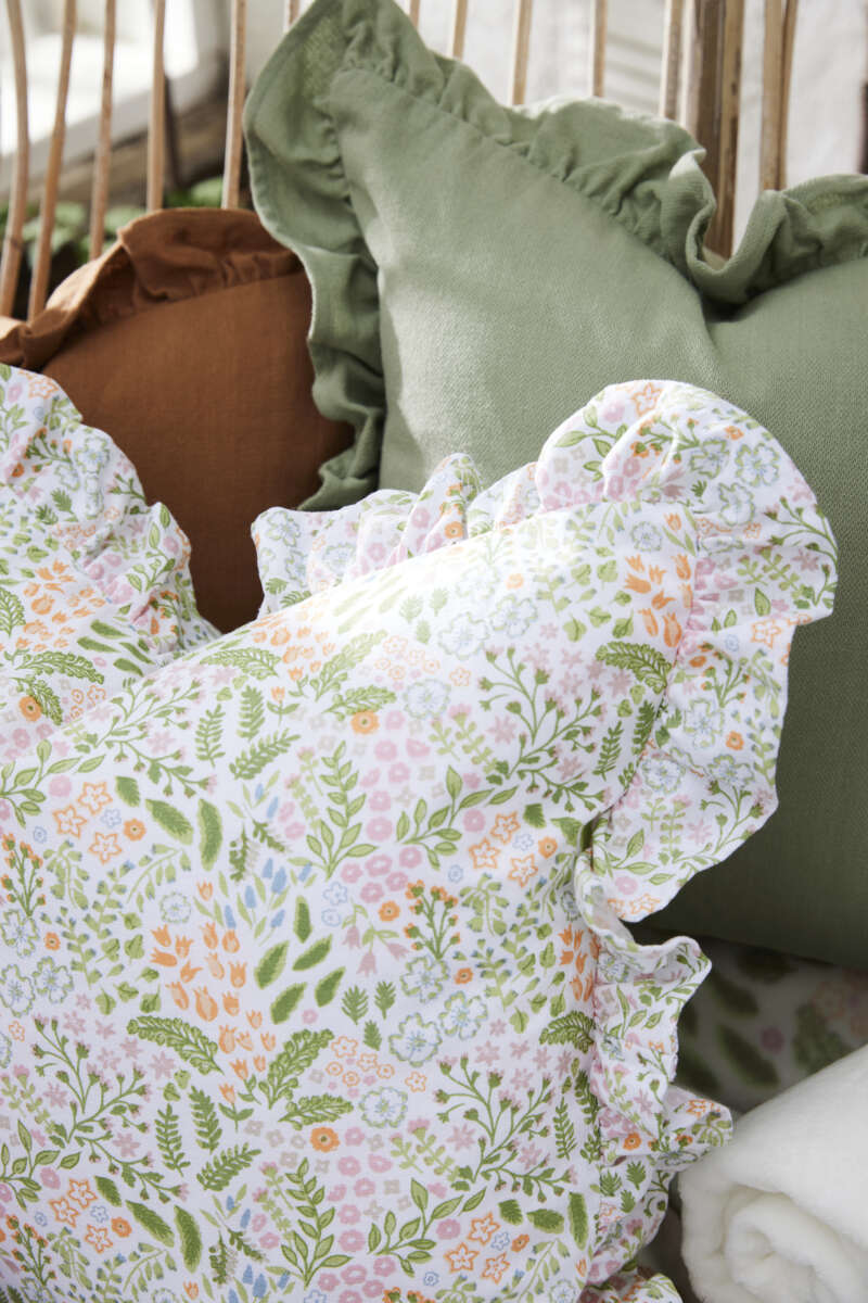 Noble House pyntepute