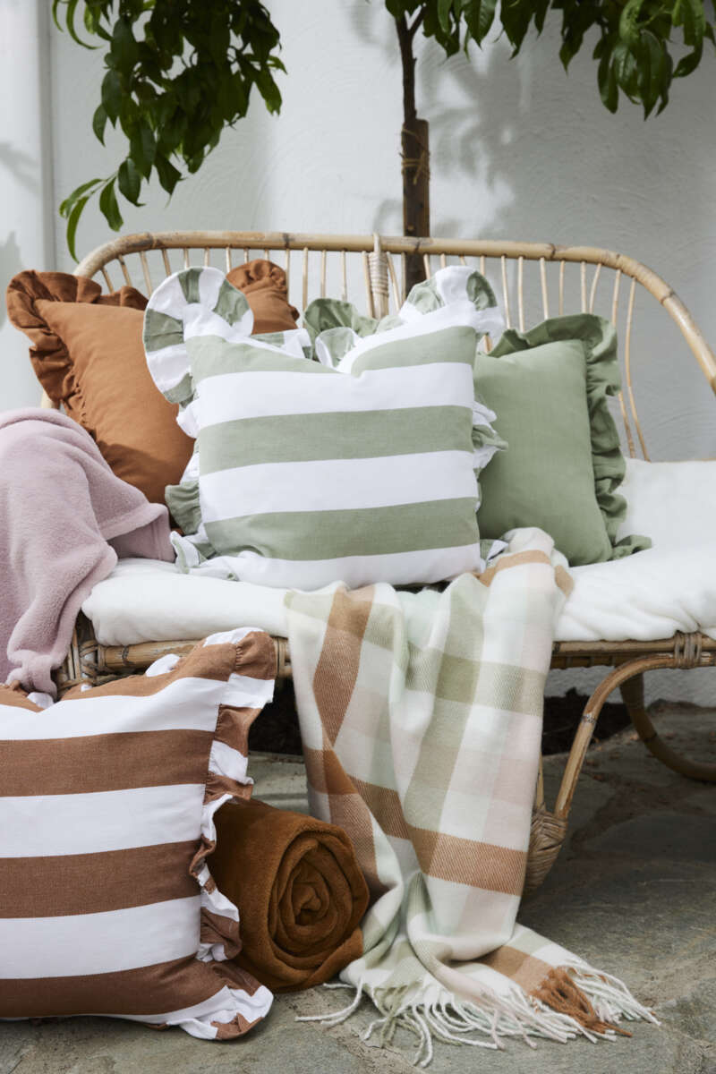 Noble House pyntepute