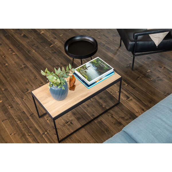 TreStjerner gulvlakk