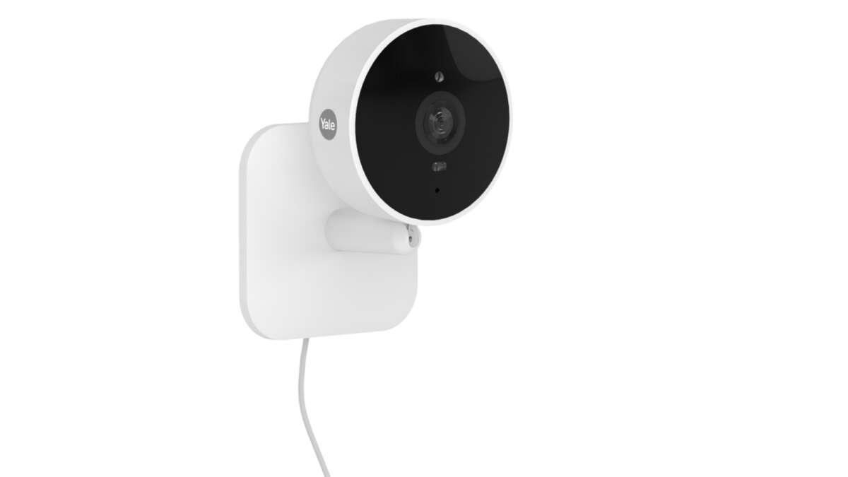 YALE SMART INDOOR CAMERA