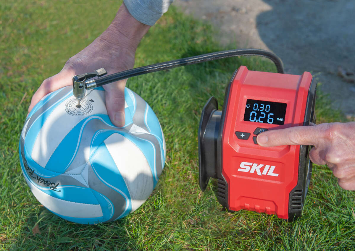 Skil 3360 DA sett med muttertrekker og luftkompressor m/batteri