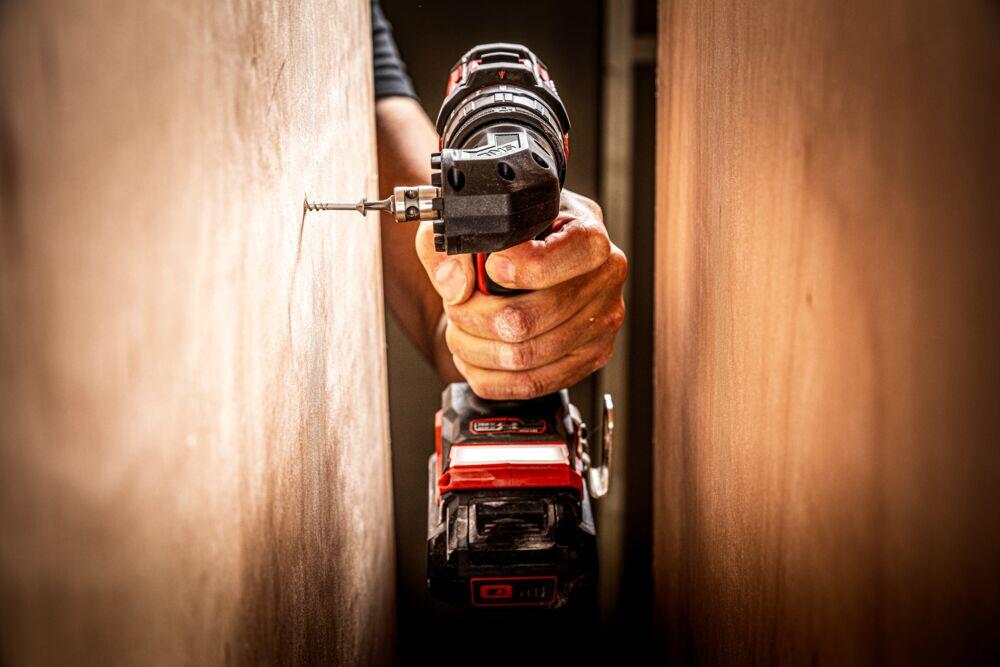 Skil 3066CA drill/skrutrekker u/batteri