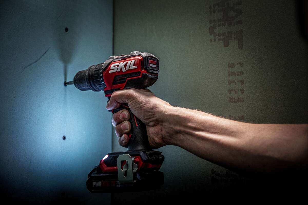 Skil 3066CA drill/skrutrekker u/batteri