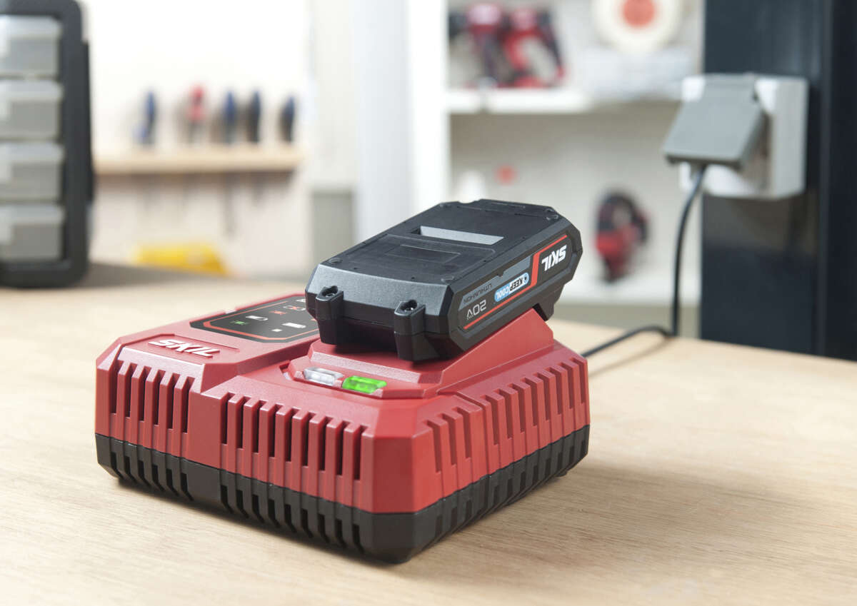 Skil 3123 AA 20V Max PWRJUMP™ lader