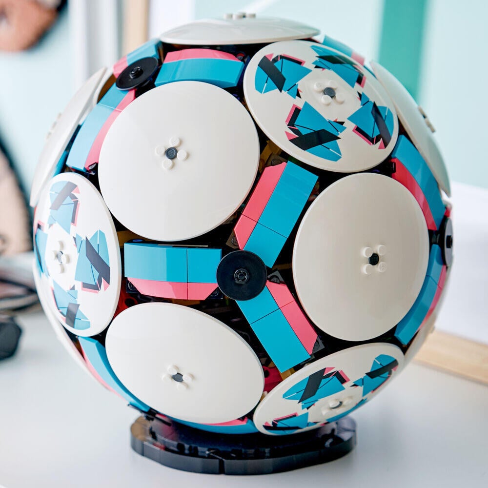 LEGO® Editions Fotball 43019