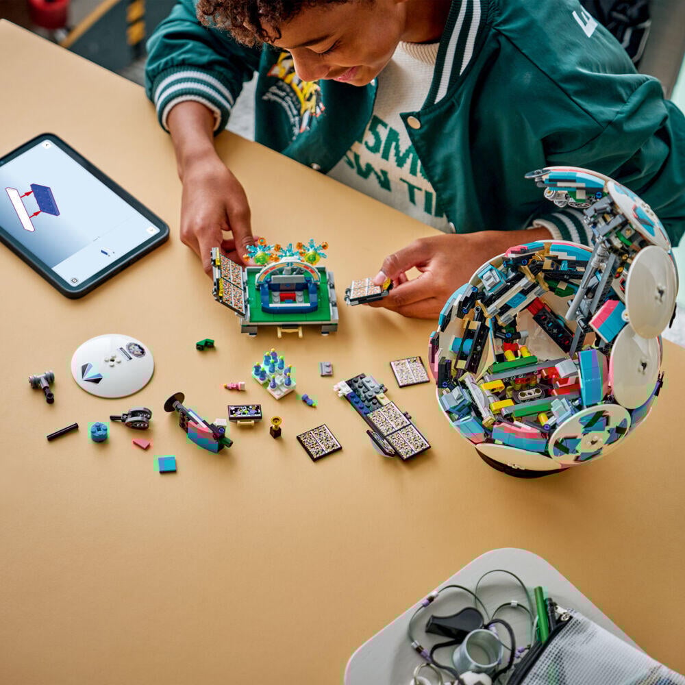 LEGO® Editions Fotball 43019