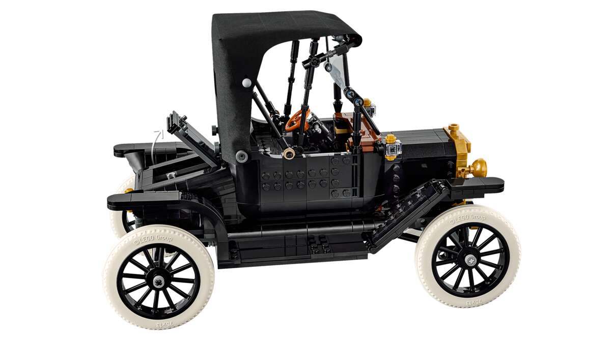 LEGO® Icons Ford Model T 11376
