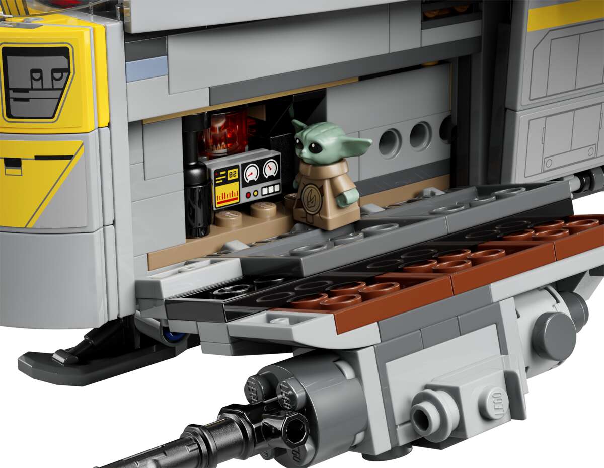 LEGO® Star Wars™ The Razor Crest™ 75447