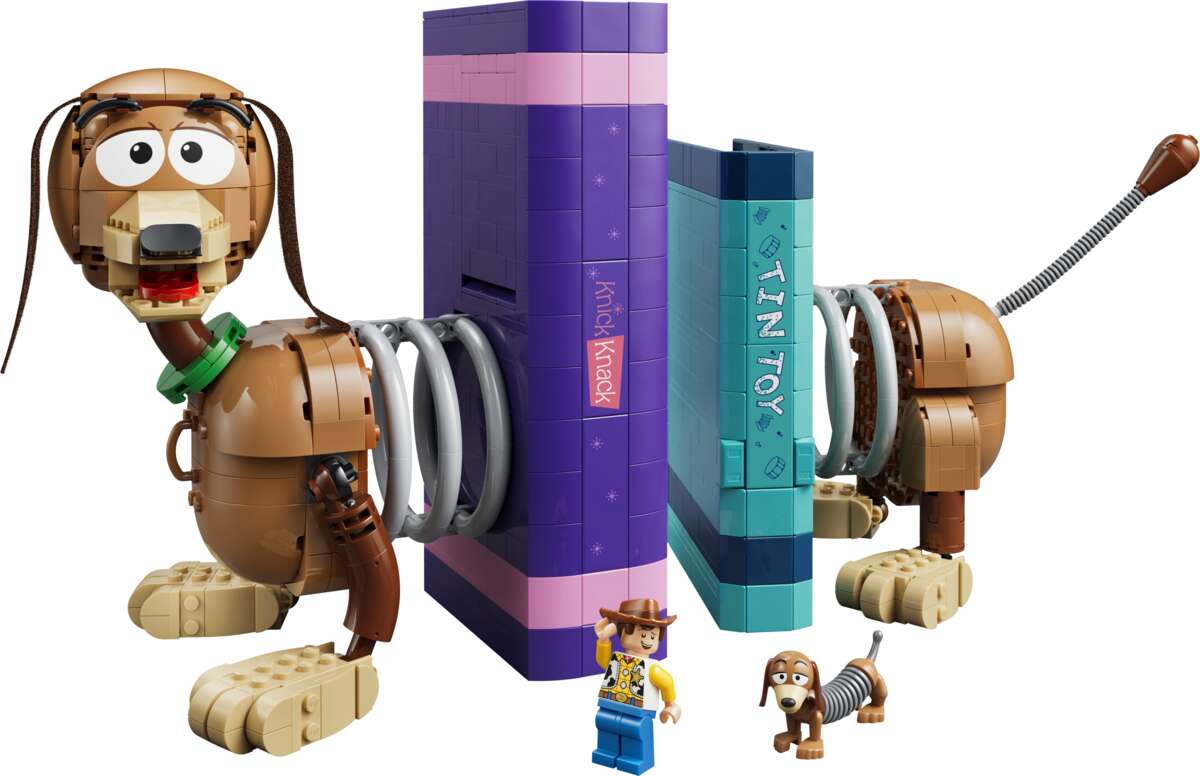 LEGO® ǀ Disney og Pixar Bokstøtter av Slinky Dog fra Toy Story 43301
