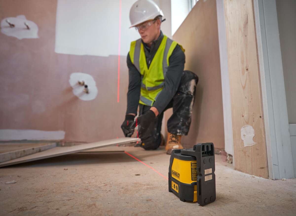 DeWalt DW088K krysslaser