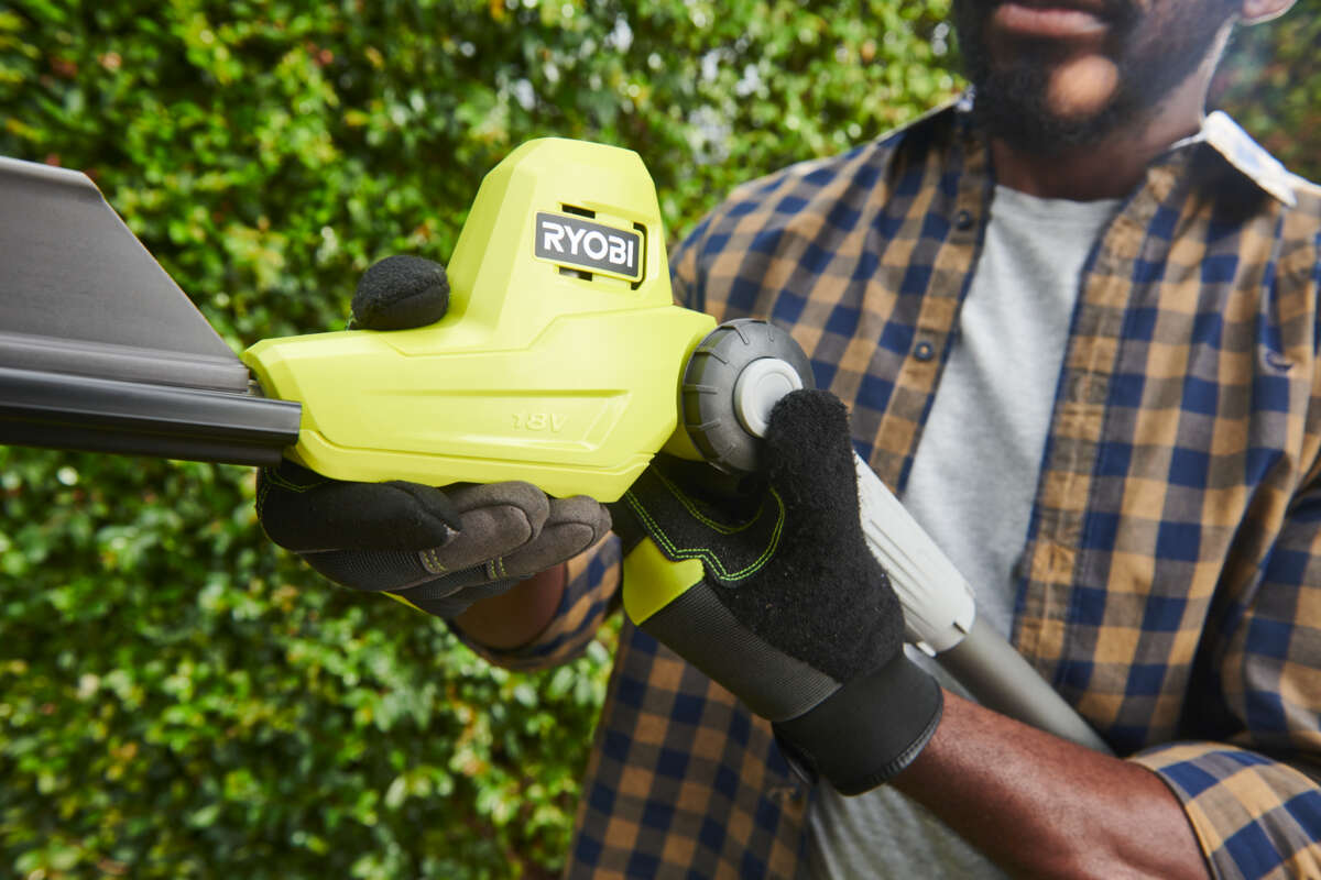 Ryobi ONE+ RY18PHT40A-0 teleskopisk hekksaks u/batteri