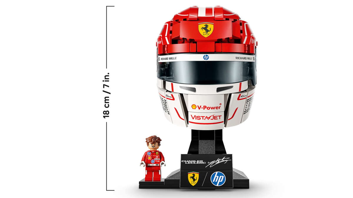 LEGO® Editions Formula 1 Scuderia Ferrari HP Charles Leclerc hjelm 43014