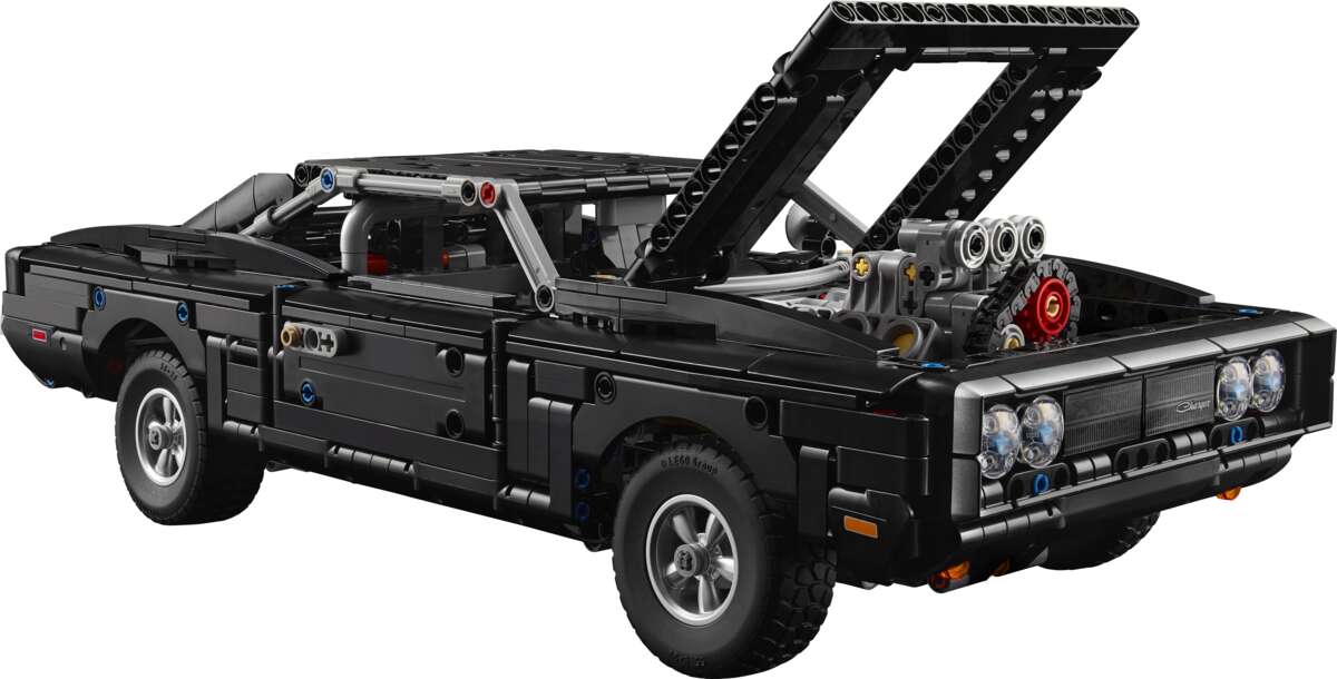 LEGO® Technic Fast and Furious Dodge Charger R/T-bil 42231