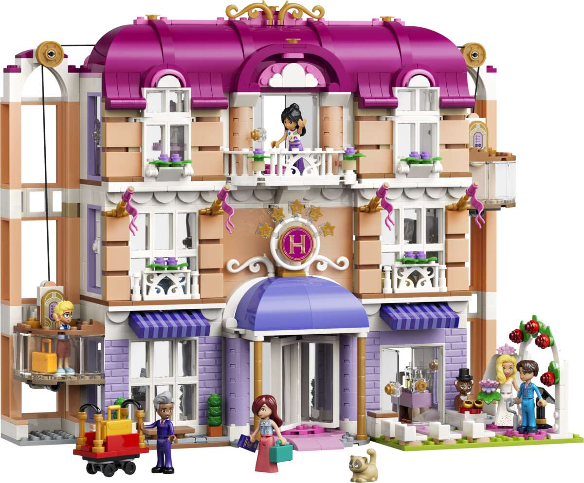 LEGO® Friends Heartlake Citys Grand Hotell 42704