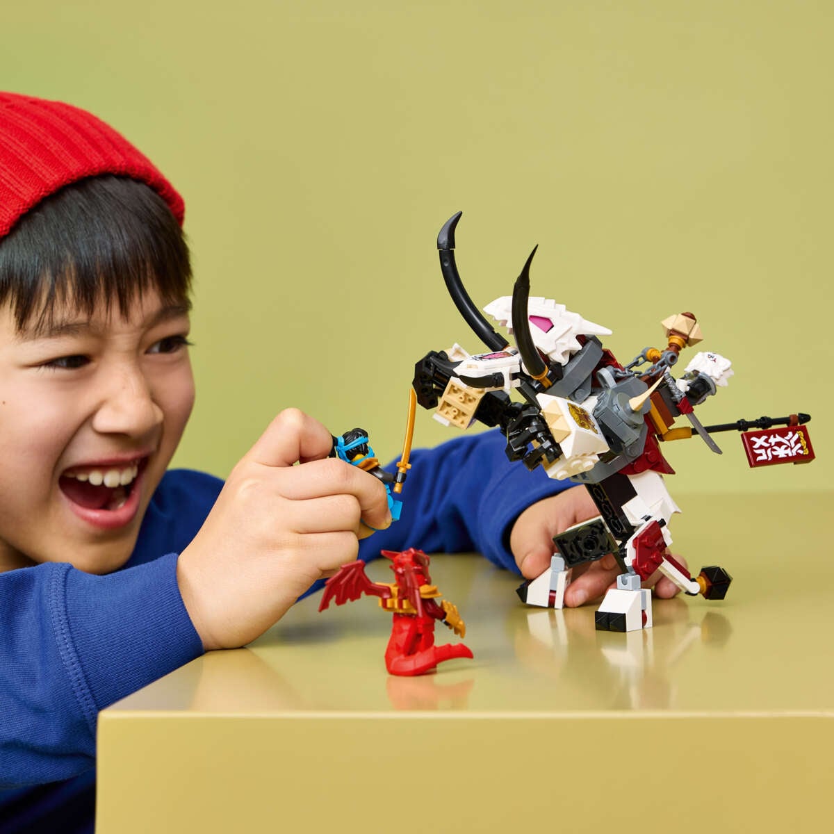 LEGO® NINJAGO® Zilvar med monsterdragen Grimtak 71863