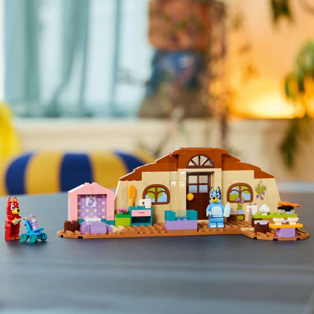 LEGO® Bluey Skolen til Rusty og Bluey 11221