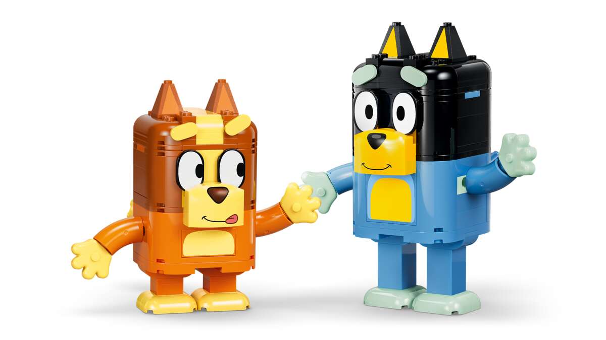 LEGO® Bluey Bygg Bluey-familien 11217