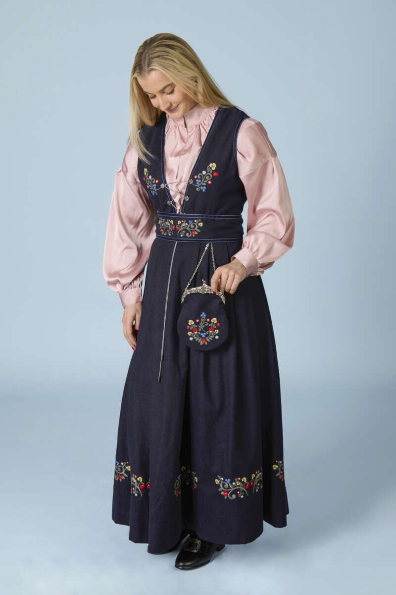 Ingrid festdrakt dame