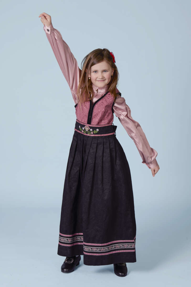 Småtroll Lilly satinbluse barn