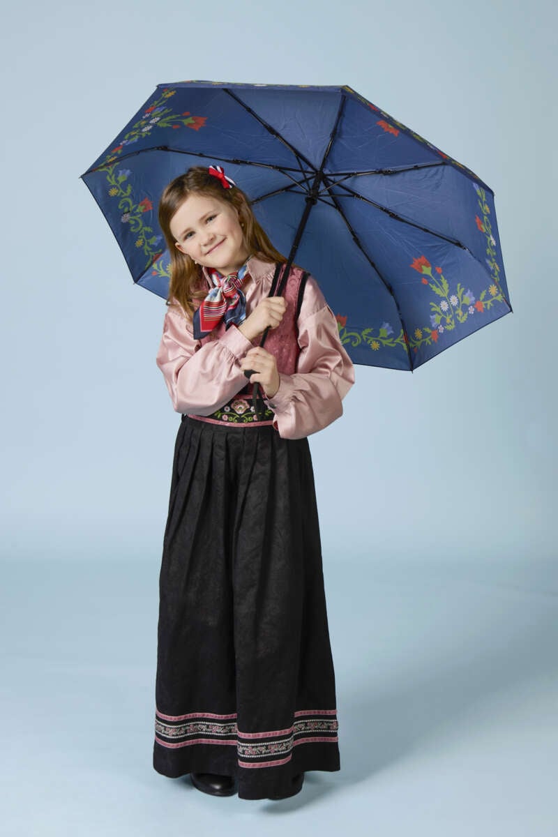 Småtroll Lilly satinbluse barn