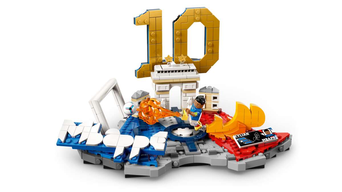 LEGO® Editions Football Kylian Mbappé – fotball-høydepunkter 43013